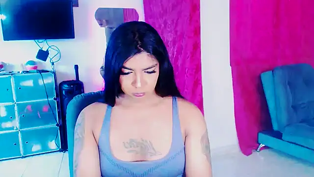 Snapshot of violet_bigcock774 chatting on May 26, 2026, 2:35 pm violet bigcock774 online show from May 26, 2026, 2:35 pm