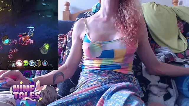 FutaChi online show from October 23, 2025, 7:56 pm