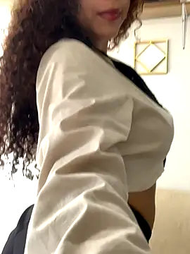 LilyBrunette online show from September 13, 2025, 9:58 pm