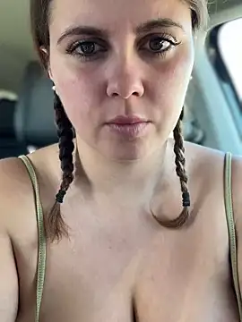 Snapshot of Samantha_official chatting on February 1, 2025, 12:05 pm Samantha official online show from February 1, 2025, 12:05 pm