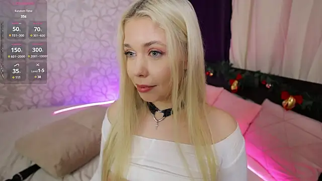 Snapshot of Lerry_Teeni chatting on December 18, 2024, 7:15 am Lerry Teeni online show from December 18, 2024, 7:15 am