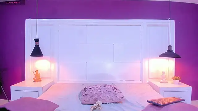 SilvanaCapelli online show from March 7, 2025, 3:08 am