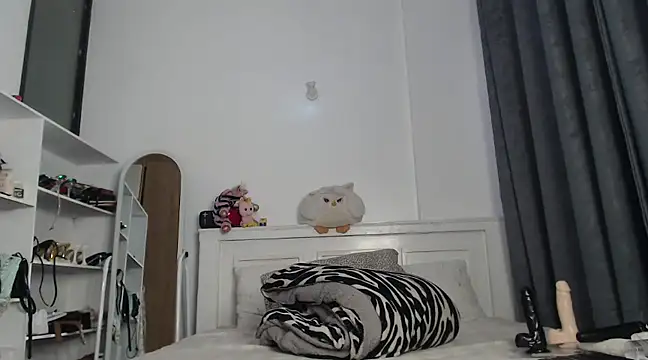 peeky pinky online show from February 5, 2025, 6:02 am