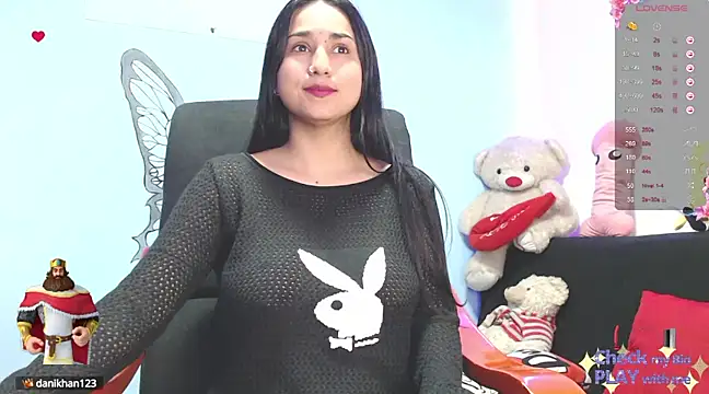Snapshot of Annyee1 chatting on February 23, 2025, 12:37 pm Annyee1 online show from February 23, 2025, 12:37 pm