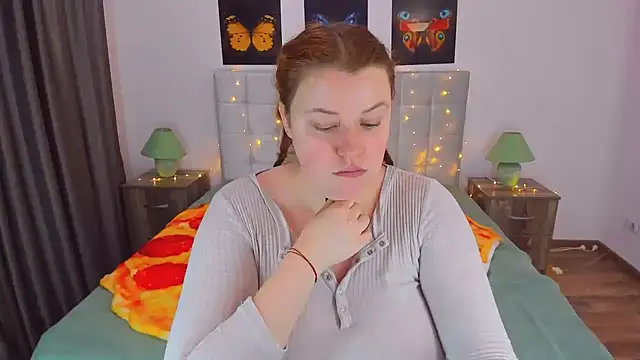 Snapshot of PolinaSalvatore chatting on December 12, 2024, 11:18 am PolinaSalvatore online show from December 12, 2024, 11:18 am