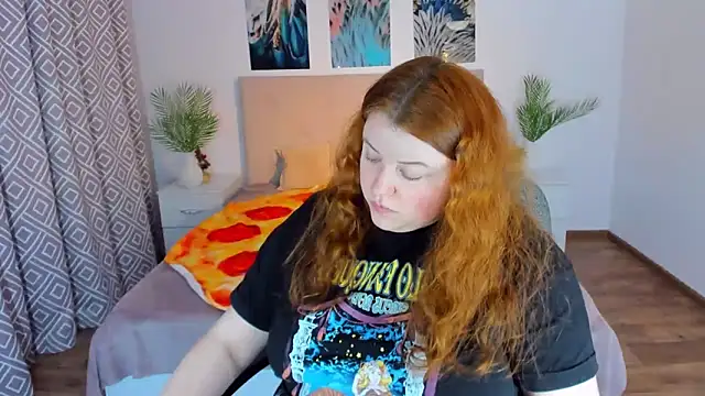 Snapshot of PolinaSalvatore chatting on January 13, 2025, 2:00 pm PolinaSalvatore online show from January 13, 2025, 2:00 pm