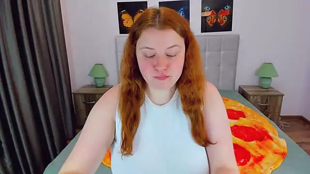 Snapshot of PolinaSalvatore chatting on January 15, 2025, 5:05 pm PolinaSalvatore online show from January 15, 2025, 5:05 pm