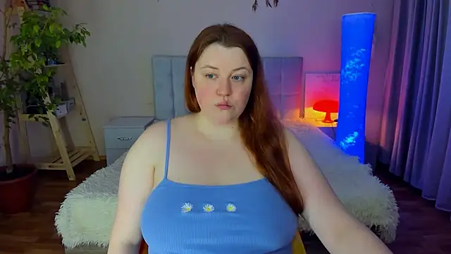 Snapshot of PolinaSalvatore chatting on March 13, 2025, 3:17 pm PolinaSalvatore online show from March 13, 2025, 3:17 pm