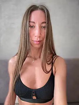 EvaCatt online show from April 13, 2026, 3:34 am