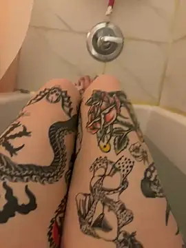 SweetMaisie online show from January 13, 2026, 12:27 am