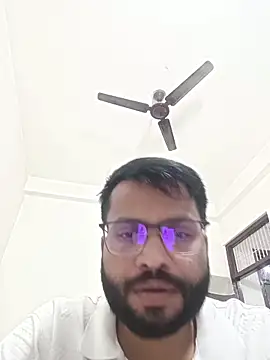 Snapshot of hindisexboy25year chatting on November 20, 2025, 10:59 am hindisexboy25year online show from November 20, 2025, 10:59 am