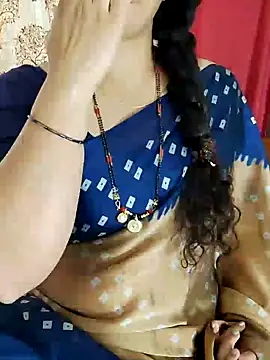 Snapshot of Indian_desi_wife chatting on December 11, 2024, 2:41 am Indian desi wife online show from December 11, 2024, 2:41 am