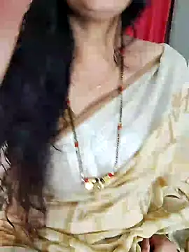 Snapshot of Indian_desi_wife chatting on December 18, 2024, 3:15 am Indian desi wife online show from December 18, 2024, 3:15 am