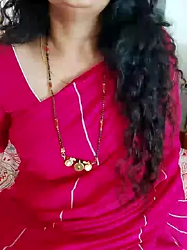 Snapshot of Indian_desi_wife chatting on December 30, 2024, 8:32 am Indian desi wife online show from December 30, 2024, 8:32 am