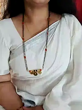 Snapshot of Indian_desi_wife chatting on January 21, 2025, 3:26 am Indian desi wife online show from January 21, 2025, 3:26 am