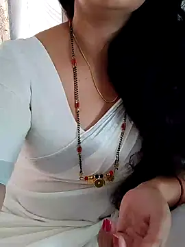 Snapshot of Indian_desi_wife chatting on January 21, 2025, 6:33 am Indian desi wife online show from January 21, 2025, 6:33 am