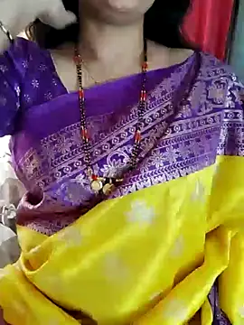 Snapshot of Indian_desi_wife chatting on January 24, 2025, 5:21 am Indian desi wife online show from January 24, 2025, 5:21 am