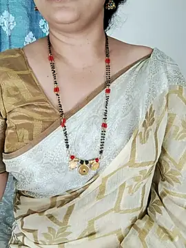 Snapshot of Indian_desi_wife chatting on November 8, 2025, 2:56 am Indian desi wife online show from November 8, 2025, 2:56 am