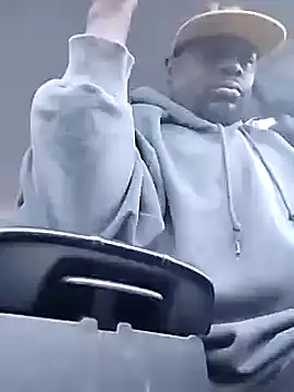 Daddy hook online show from December 20, 2024, 3:10 pm