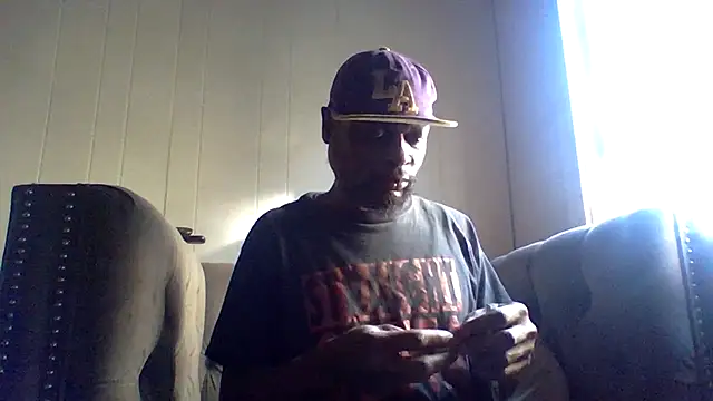 Daddy hook online show from February 9, 2026, 11:42 pm