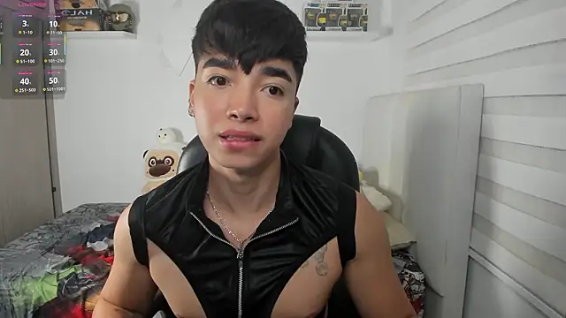 santy7v7 online show from February 15, 2026, 1:31 pm