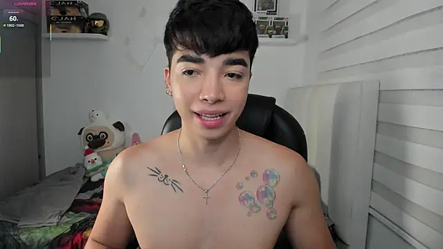 santy7v7 online show from April 2, 2026, 1:31 pm