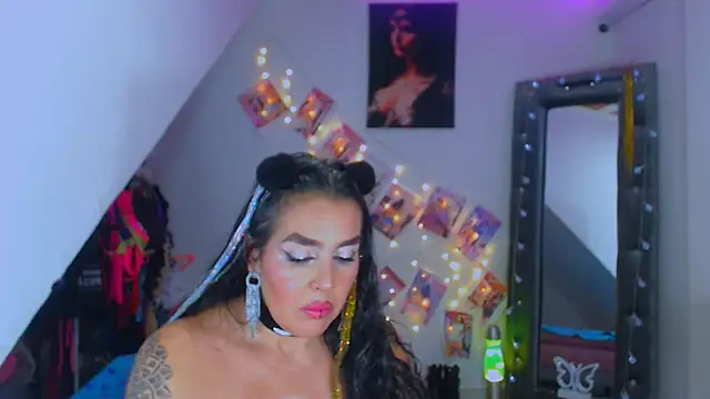 sweet vanessa 22 online show from February 27, 2025, 6:40 am