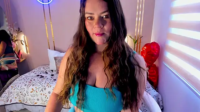 lena paulxo online show from July 13, 2026, 4:10 pm