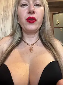 Kittenforyou online show from February 12, 2025, 1:06 pm