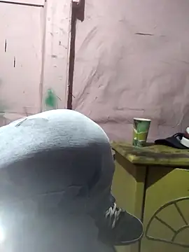 Wero4200 online show from October 25, 2025, 1:07 pm