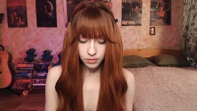 Friendly Ellie online show from September 22, 2025, 12:12 am