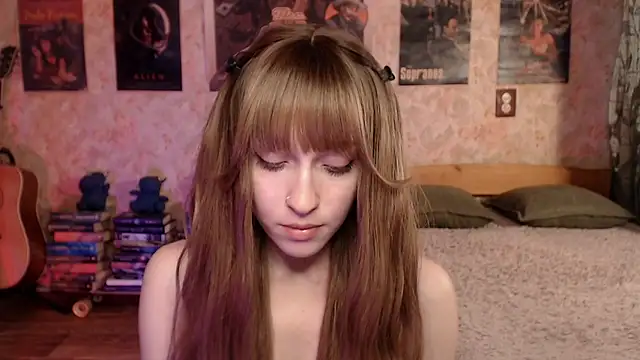 Friendly Ellie online show from June 5, 2026, 1:17 pm