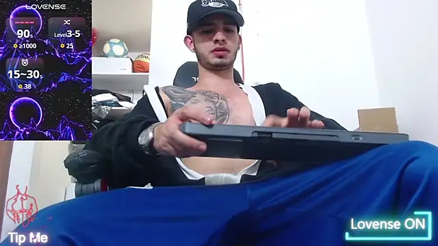 Snapshot of freestyle_blake1 chatting on February 7, 2026, 2:59 am freestyle blake1 online show from February 7, 2026, 2:59 am