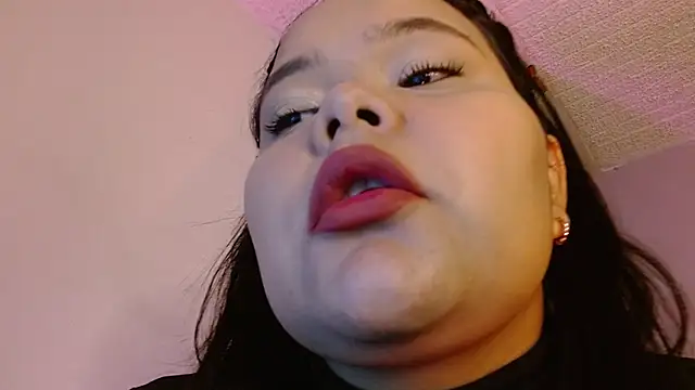 sexychubby    online show from July 8, 2026, 5:28 pm