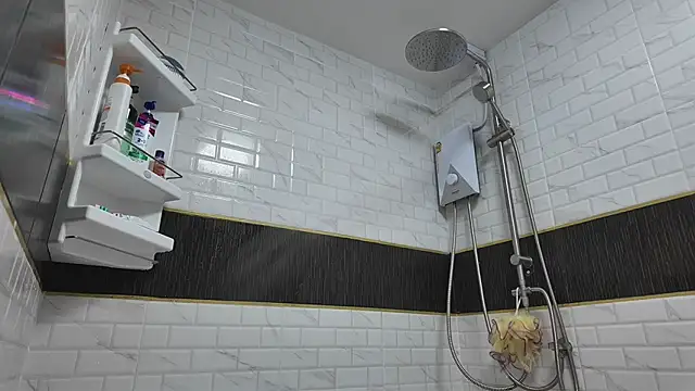 lukegunn online show from October 24, 2025, 8:38 pm