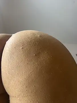 Amandanauty online show from March 26, 2026, 5:46 am