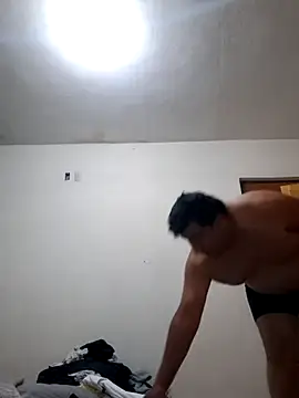 Snapshot of Calamaco07 chatting on November 11, 2025, 5:18 am Calamaco07 online show from November 11, 2025, 5:18 am