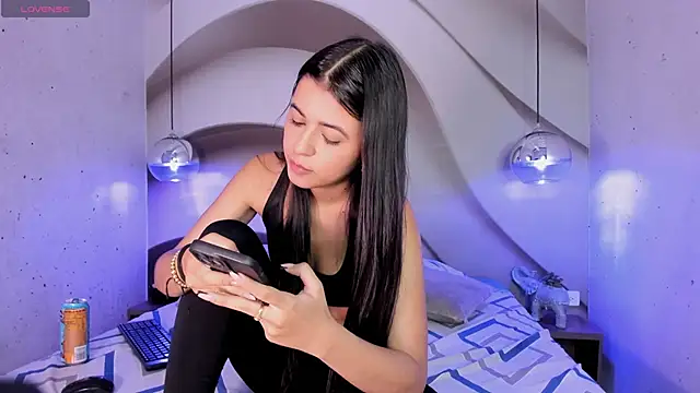 IvySanders1 online show from January 14, 2025, 3:32 am