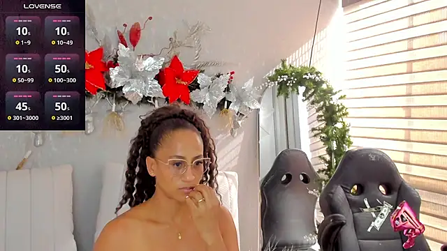 EmmaFerrary online show from December 21, 2025, 8:16 pm