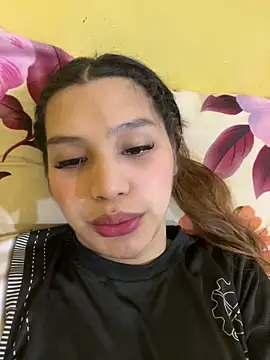 ObsessionAmber online show from October 26, 2025, 5:52 pm