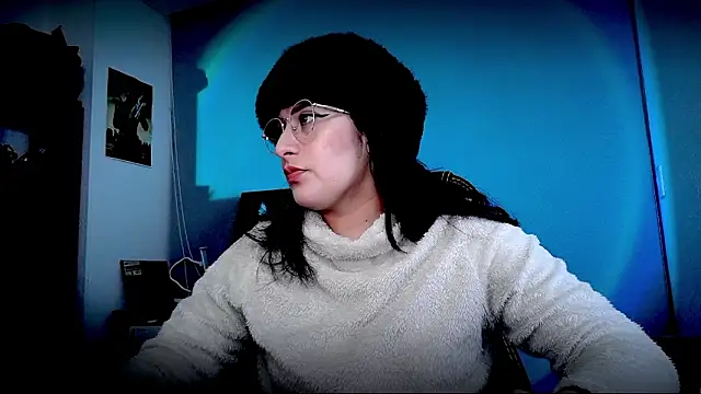 Scarlett Sen online show from March 18, 2026, 2:42 pm