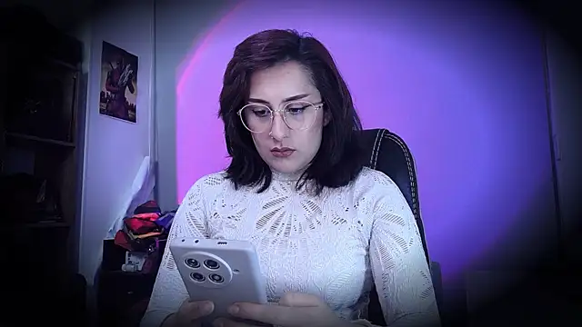 Scarlett Sen online show from June 6, 2026, 2:11 pm