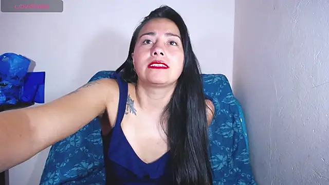 hanna girl21 online show from January 30, 2025, 7:37 pm