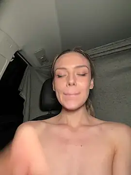 Snapshot of HopeHeaven chatting on January 12, 2025, 3:03 pm HopeHeaven online show from January 12, 2025, 3:03 pm