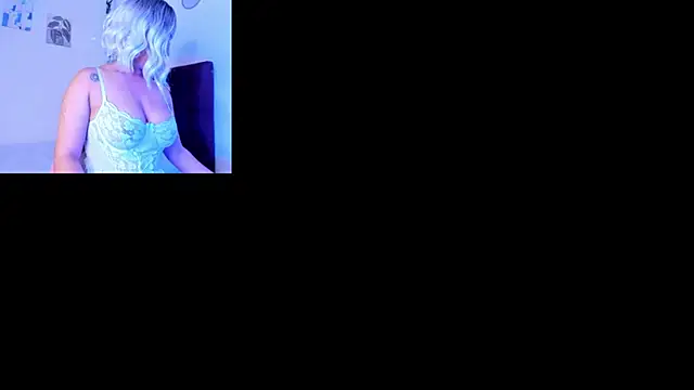 Snapshot of Athompzon chatting on October 1, 2025, 7:20 pm Athompzon online show from October 1, 2025, 7:20 pm