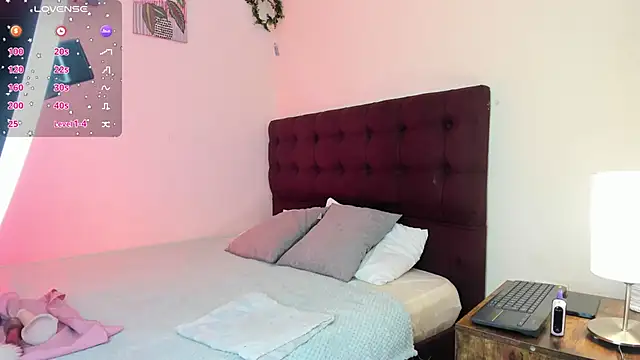 Athompzon online show from December 19, 2025, 7:21 pm