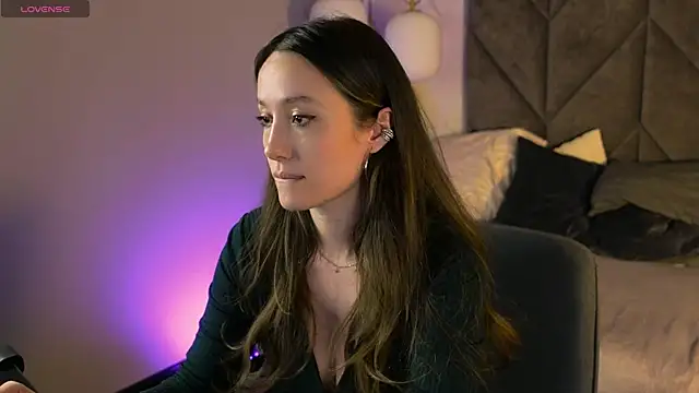 AgnesGoddess online show from June 7, 2026, 10:46 pm