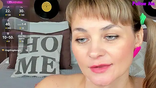 Snapshot of annasimonsj chatting on March 12, 2025, 4:08 am annasimonsj online show from March 12, 2025, 4:08 am