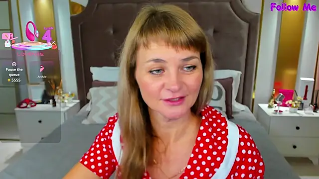 Snapshot of annasimonsj chatting on October 16, 2025, 1:06 am annasimonsj online show from October 16, 2025, 1:06 am