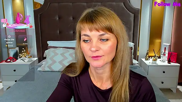 Snapshot of annasimonsj chatting on November 9, 2025, 1:04 am annasimonsj online show from November 9, 2025, 1:04 am